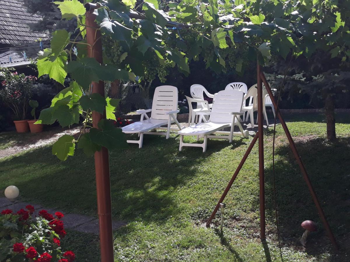 Lázár Apartmanok Hévíz Esterno foto