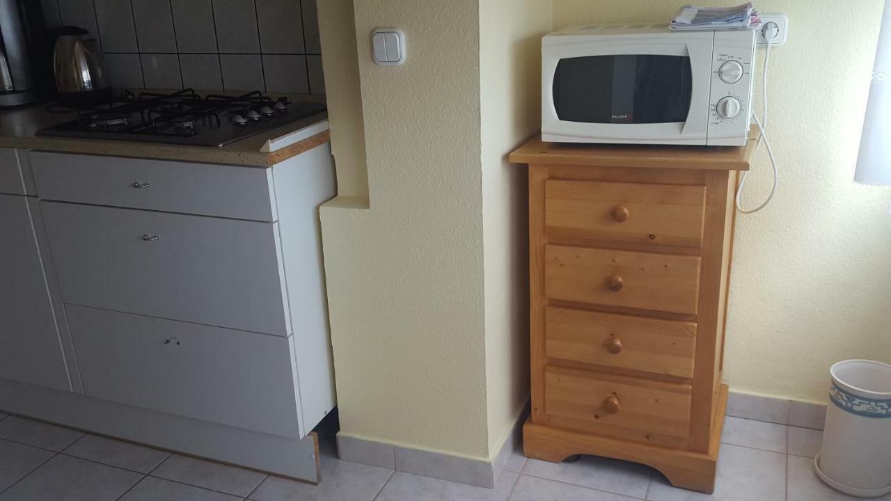 Lázár Apartmanok Hévíz Esterno foto